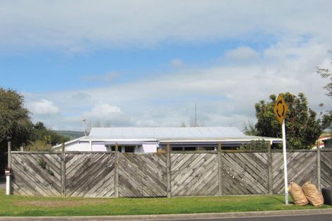 Photo of property in 1/280 Range Road, Papamoa Beach, Papamoa, 3118