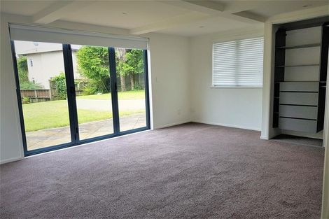 Photo of property in 480a Beach Road, Murrays Bay, Auckland, 0630