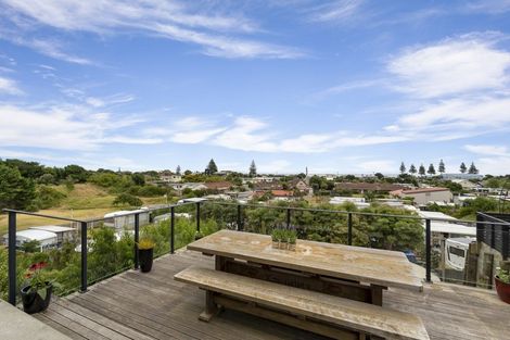 Photo of property in 14 Duncans Way, Otaki Beach, Otaki, 5512