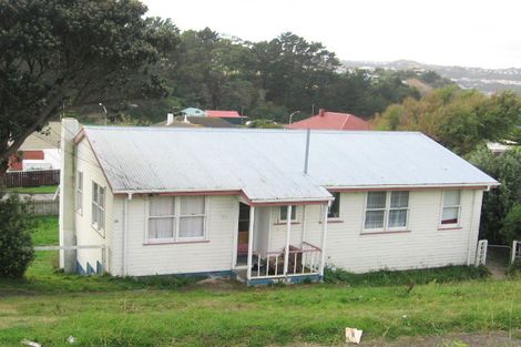 Photo of property in 23 Waiuta Street, Titahi Bay, Porirua, 5022
