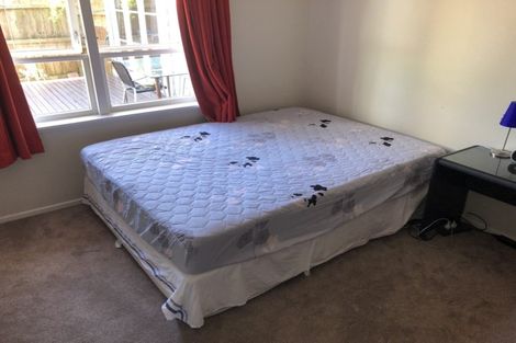 Photo of property in 9 Grassways Avenue, Pakuranga, Auckland, 2010