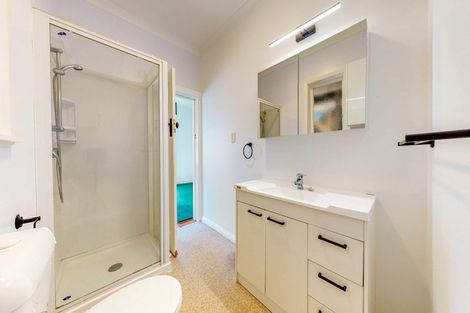 Photo of property in 3a Linwood Way, Island Bay, Wellington, 6023