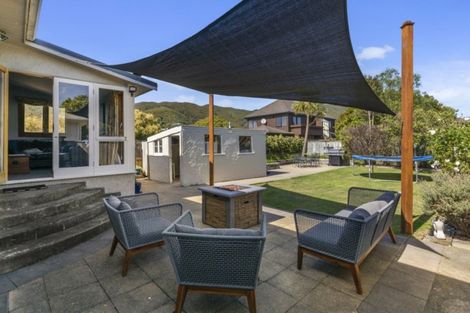 Photo of property in 15 Brasell Street, Fairfield, Lower Hutt, 5011