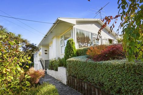 Photo of property in 16 Mascot Street, Tawa, Wellington, 5028