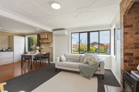 Photo of property in 73 Mcdonald Street, Mosgiel, 9024
