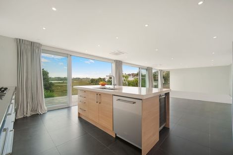 Photo of property in 1f Herbert Street, Hauraki, Auckland, 0622