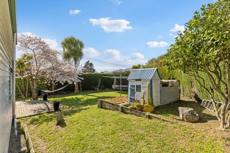 Photo of property in 124 Marine Drive, Diamond Harbour, Lyttelton, 8971