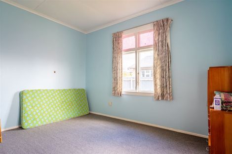 Photo of property in 17 George Street, Waimate, 7924