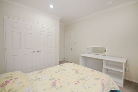 Photo of property in 97a Island Bay Road, Beach Haven, Auckland, 0626