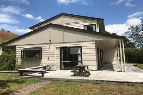 Photo of property in 619 Ararimu Road, Ararimu, Drury, 2579