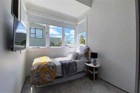 Photo of property in 8 Gazelle Avenue, Beach Haven, Auckland, 0626