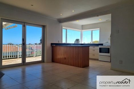 Photo of property in 8 Lismore Street, Strandon, New Plymouth, 4312