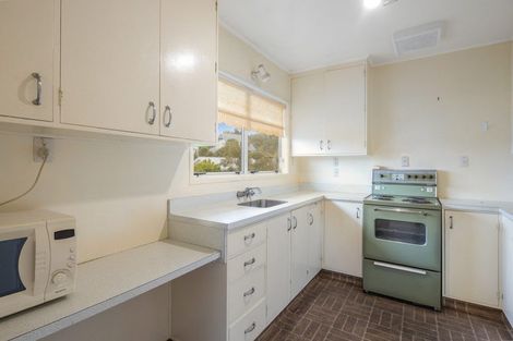 Photo of property in 2/10 Box Hill, Khandallah, Wellington, 6035