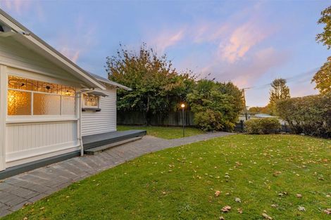 Photo of property in 678 Avonside Drive, Avonside, Christchurch, 8061