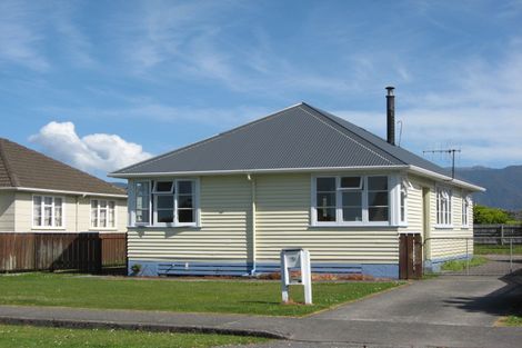 Photo of property in 60 Rintoul Street, Westport, 7825