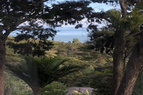 Photo of property in 7 Tinopai Road, Titirangi, Auckland, 0604