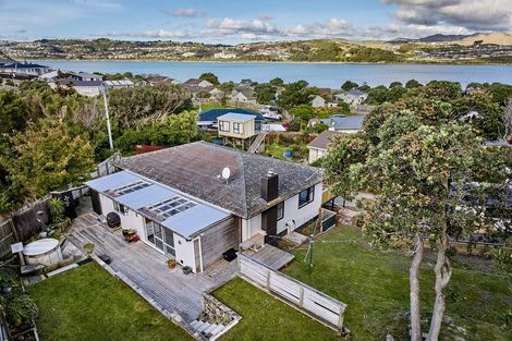 Photo of property in 91 Waiuta Street, Titahi Bay, Porirua, 5022