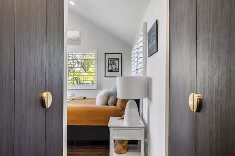 Photo of property in 107 Pacific View Drive, Whangamata, 3620