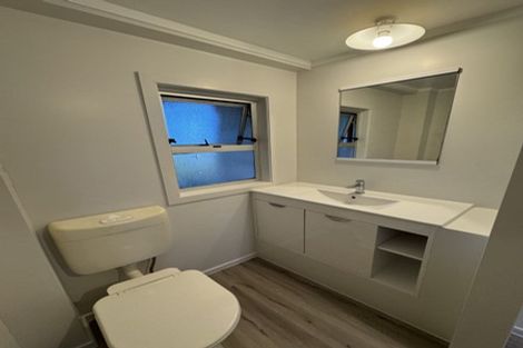 Photo of property in 74 Crows Road, Swanson, Auckland, 0614
