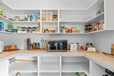 Photo of property in 16 Chatham Rise, Seaward Bush, Invercargill, 9812