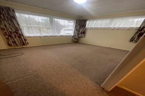 Photo of property in 42b Black Rock Road, Newlands, Wellington, 6037