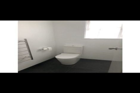 Photo of property in 7 Kotuku Street, Te Atatu Peninsula, Auckland, 0610