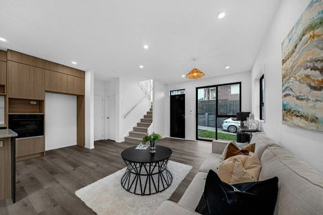 Photo of property in 40a Mason Street, New Lynn, Auckland, 0600
