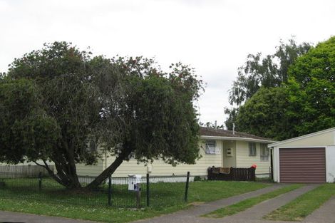 Photo of property in 8 Verner Place, Conifer Grove, Takanini, 2112