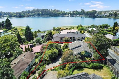 Photo of property in 114 Lake Crescent, Hamilton Lake, Hamilton, 3204