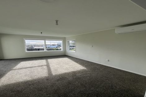 Photo of property in 11 Tiari Place, Mangere East, Auckland, 2024