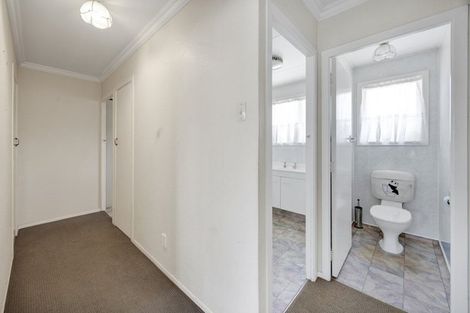 Photo of property in 46 Cumberland Street, Merrilands, New Plymouth, 4312