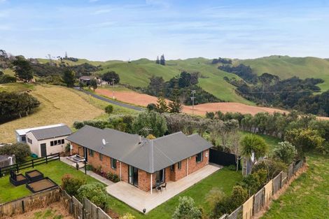 Photo of property in 321 Whiriwhiri Road, Otaua, Waiuku, 2682