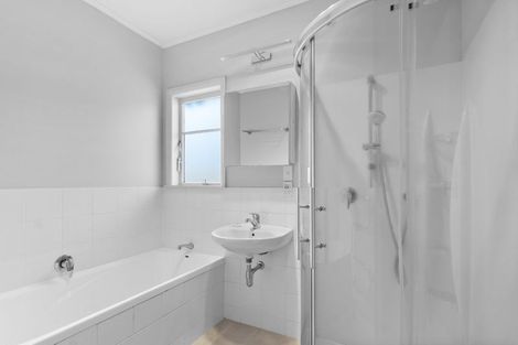 Photo of property in 5 Bretton Terrace, Hillcrest, Hamilton, 3216