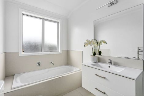 Photo of property in 6 Hehan Close, Cambridge, 3434