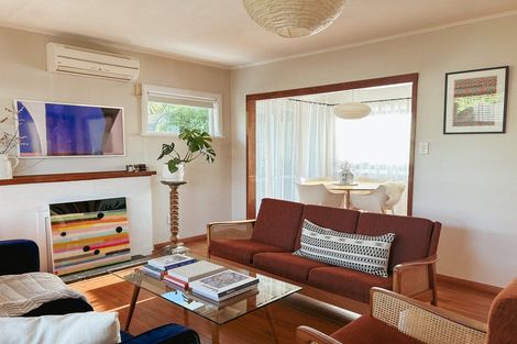 Photo of property in 104 Parkers Road, Tahunanui, Nelson, 7011