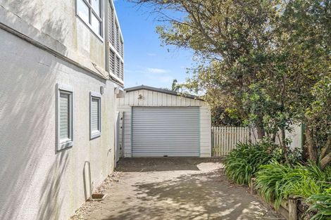 Photo of property in 1219 Papamoa Beach Road, Papamoa Beach, Papamoa, 3118