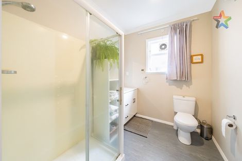 Photo of property in 99 Whites Line East, Waiwhetu, Lower Hutt, 5010