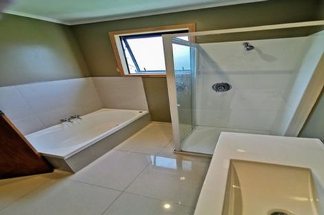 Photo of property in 10a Karaka Street, Castlecliff, Whanganui, 4501