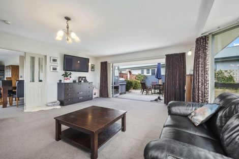 Photo of property in 4 Walnut Grove, Alexandra, 9320