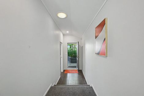 Photo of property in 30 Arlette Place, Massey, Auckland, 0614