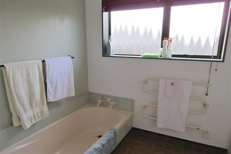 Photo of property in 1/21 Toru Road, Paraparaumu Beach, Paraparaumu, 5032