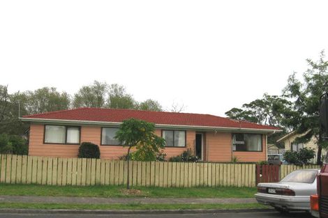 Photo of property in 13 Edwin Freeman Place, Ranui, Auckland, 0612