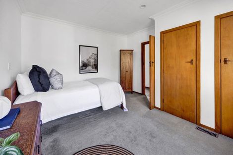 Photo of property in 39 Cameron Street, New Plymouth, 4310