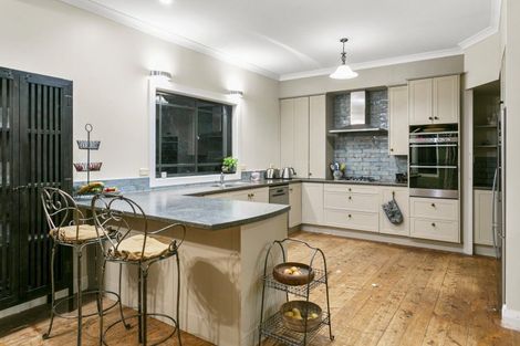 Photo of property in 386 Upper Harbour Drive, Greenhithe, Auckland, 0632