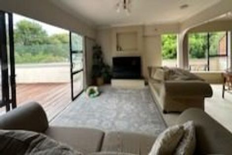 Photo of property in 2 Grammar School Road, Pakuranga, Auckland, 2010