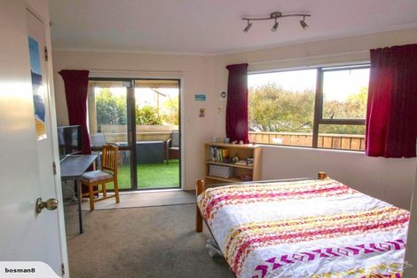 Photo of property in 53 Hankey Street, Mount Cook, Wellington, 6011