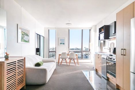 Photo of property in Twin Towers, 811/17 Putney Way, Manukau, Auckland, 2104