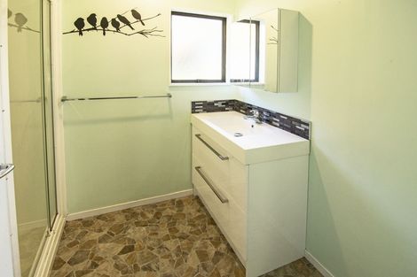 Photo of property in 16 Mclaughlin Drive, Tinui, Masterton, 5889