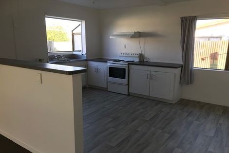 Photo of property in 2 Northlee Place, Flaxmere, Hastings, 4120