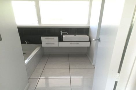 Photo of property in 34 Royalist Avenue, North New Brighton, Christchurch, 8083